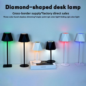 Luminária de Mesa LED DC em Formato de Diamante, Design Minimalista, Regulável, Bateria Inclusa, Ideal para Cafés, Restaurantes e Bares - Bestseller Transfronteiriço - Product Image 4