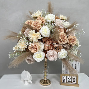 Centres de table de mariage en herbe de la pampa fleurs artificielles orange centres de table en tissu de soie rose poussiéreux - Product Image 1