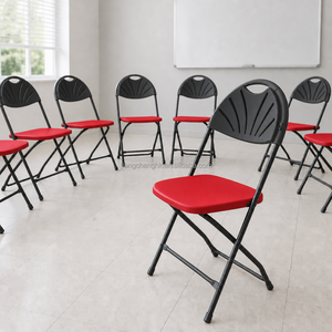 Chaise pliante en plastique blanc à dossier éventail, durable et économique, pour événements et locations de fêtes, vente en gros de mobilier d'extérieur - Product Image 4