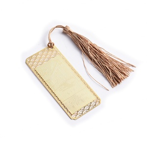 ที่คั่นหนังสือแบบกลวงชุบทองสไตล์เกาหลี ที่คั่นหนังสือโลหะสแตนเลสแบบสลักลาย  รับสั่งทำตามแบบ - Product Image 6