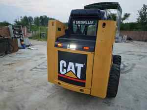 Cargador de ruedas usado CAT246C Caterpillar 246 Mini maquinaria de construcción Mini cargador de ruedas de dirección deslizante para la venta - Product Image 2