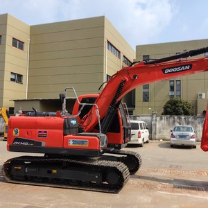 รถขุดไฮดรอลิก Doosan DX140LC-93 มือสอง สภาพดี ขนาด 14 ตัน สำหรับงานก่อสร้าง - Product Image 3