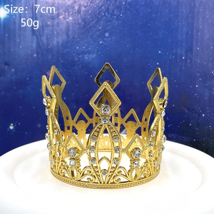 Corona in Metallo all'Ingrosso per Decorazione Torte, Accessorio per Capelli per Compleanni di Ragazze, Matrimoni, San Valentino e Feste - Product Image 5
