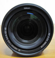 Obiettivo Zoom Nikon AF-S DX 18-140mm F3.5-5.6G ED VR Usato per Fotocamere DSLR con Attacco F come D3200, D3400, D5600, D7200, D7500