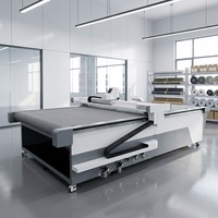 Machine de découpe industrielle automatique à couteau oscillant horizontal pour matelas en mousse à mémoire de forme et éponge