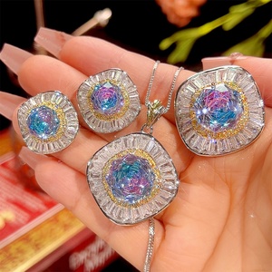 Factory Wholesale Eco-friendly Copper Gold Plated 14-10mm Gradient Zircon Floral Pendant <b>Earrings</b> Statement Jewellery <b>Set</b> - Product Image 3