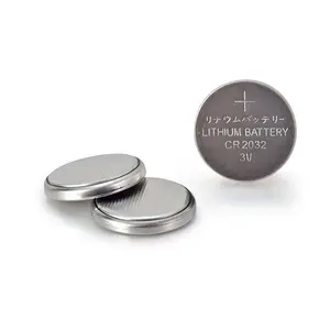 CE Rohs venta al por mayor Cr 2032 baterías de celda de moneda de litio recargables reloj de pulsera inteligente juguetes pequeño 3V pila de botón plata