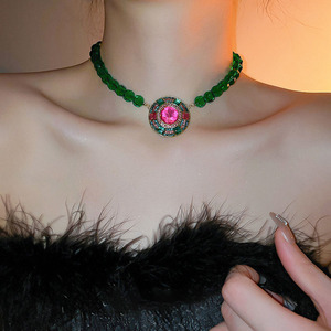 Heavy Crystal Necklace Set Retro Luxury <strong>Emerald</strong> Clavicle Chain Exaggerated Jewelry <strong>Beaded</strong> Chain Green Round Necklace - Product Image 4