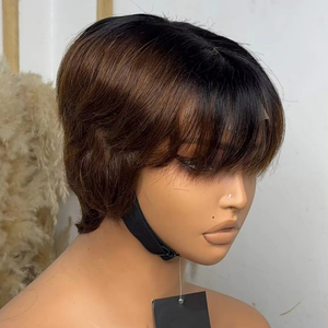 Parrucche Corte Pixie Cut in <span class=keywords><strong>Capelli</strong></span> Umani per Donne di Colore, Senza Colla, Pre-Piumate, Ricci <span class=keywords><strong>con</strong></span> Frangia, Nero Naturale - Vendita all'Ingrosso - Product Image 1