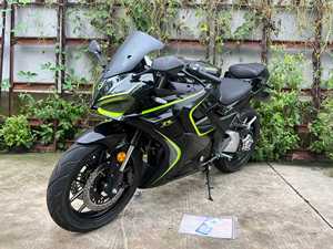 Motocyclette à essence Ducassion 400 bicylindre refroidie par eau d'occasion - Moto sportive d'occasion - Product Image 6