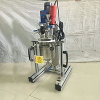 Homogénéisateur sous vide de petite capacité 1L 2L 5L 10L mélangeur émulsifiant de laboratoire pour crème cosmétique produits d'échantillons de lotion pour le corps