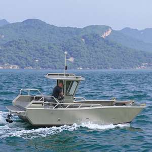 Bateaux de débarquement en aluminium nouvelle génération, très demandés, avec moteur 150 CV, capacité de charge de 488 kg, certifiés pour la pêche et le travail. - Product Image 4