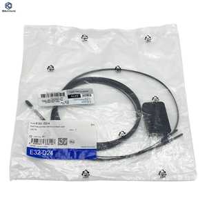 Capteur à fibre optique réfléchissant diffuse E32-D24 à vue latérale avec amplificateur de type séparé pour dispositif de détection industriel - Product Image 1