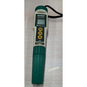 Medidor de pH/Conductividad ExStik II Resistente al Agua Extech EC500, Ph100 Usado - Product Image 2