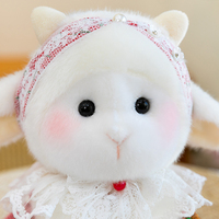 Peluche Mouton Rose Style Lolita avec Robe en Dentelle Florale, Bandeau Nœud Pastoral, Mini Jouet en Peluche Agneau, Décoration Animaux de la Ferme