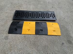 1000MM de <span class=keywords><strong>entrada</strong></span> de goma de alambre de carretera reductores de velocidad. - Product Image 2