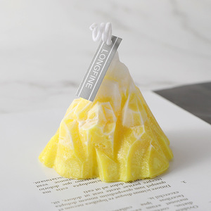 Nouvelle Arrivée Bougie Parfumée Créative en Forme <span class=keywords><strong>de</strong></span> Volcan Glacé 3D Style Nordique Moderne, Ornement d'Ambiance pour Anniversaire - Product Image 4