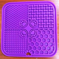 Nouvel Arrivage Tapis de Léchage pour Chien en Silicone Écologique de Qualité Alimentaire, Étanche, avec Logo Personnalisé, Accessoire Gamelle pour Manger Lentement pour Petits Chiens
