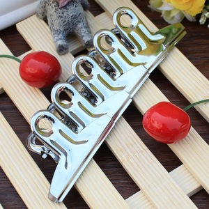 Cinq clips/dossiers pour livres scolaires par sac, en acier inoxydable, disponibles en gros à un yuan. - Product Image 4