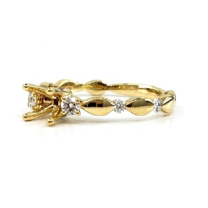 Bague de fiançailles et de mariage semi-montée en or jaune massif 18 carats de haute qualité, avec diamants naturels taille brillant classique, de qualité supérieure et spécialisée. - Product Image 2