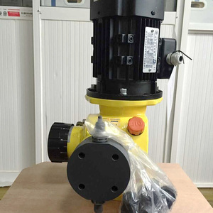 Bomba Dosificadora Milton Roy GM0330PQ4MNN PVCPVDF 315 Psi de Alta Eficiencia para Uso Industrial - Product Image 3