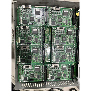 Contrôleur de moteur à 8 axes MC-550 MCU UMC550000AKG01, moteur AC, usage industriel - Product Image 4