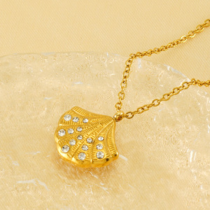 Zogxin Seashell Pendant Necklace Gold Plated Pave Setting Crystal Fan Shape Clavicle Chain For Women Party Jewelry - Product Image 2