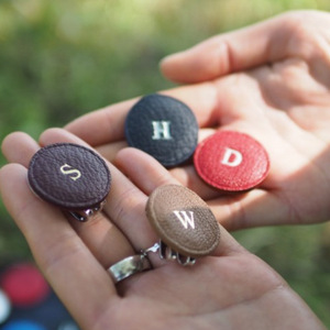 New Japanese and Korean style <b>golf</b> berth markers, fashionable and versatile, leather, metal, magnetic cap clips, hat badges. - Product Image 2