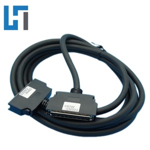 สายเคเบิลรุ่นใหม่ CS1W-CN323 ซีรีส์ CS1W พร้อมหัวต่อ สำหรับโปรแกรม PLC คอนโทรลเลอร์ระบบอัตโนมัติอุตสาหกรรม มีสินค้าในสต็อก - Product Image 1