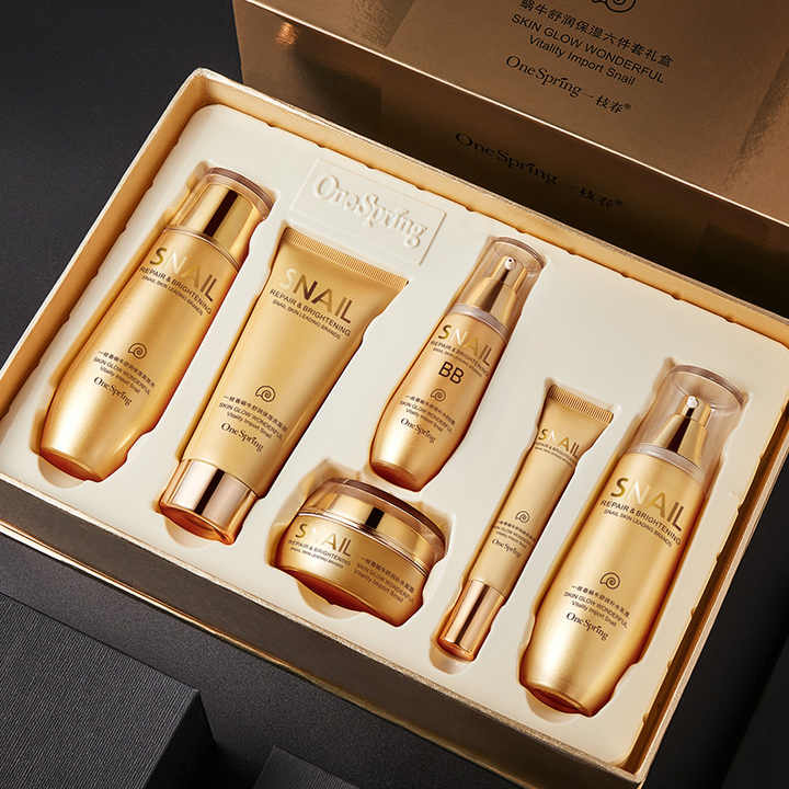 OEM/ODM One Spring Snail Nourishing Skin Care Set - Hydrating