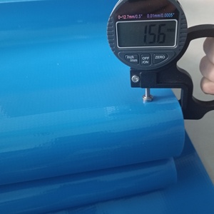 <span class=keywords><strong>Membrane</strong></span> imperméable bleue simple renforcée d'épaisseur des matériaux 1.5mm de revêtement de <span class=keywords><strong>piscine</strong></span> de <span class=keywords><strong>PVC</strong></span> pour des piscines - Product Image 3