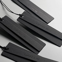 Étiquettes suspendues personnalisées en papier kraft imprimé, étiquettes noires, étiquettes volantes, étiquettes pour bijoux, pour marques de vêtements, vente en gros