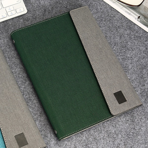 สมุดบันทึกการดูแลตัวเองแบบหรูหราพร้อมปากกา ชุดของขวัญปีใหม่ ปกหนัง สำหรับองค์กร บรรจุในกล่องของขวัญ - Product Image 3