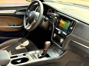 Vente en gros Boutique Roewe I6 New Energy 2021 45T Hybrid Gauche R16 <span class=keywords><strong>Tissu</strong></span> <span class=keywords><strong>Internet</strong></span> Smart Enjoy Edition Bonne qualité Voitures d'occasion bon marché - Product Image 6