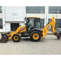 Chargeuse-pelleteuse d'occasion JCB 3CX d'origine britannique en excellent état, excavatrice sur roues à prix abordable