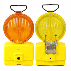 Lampe de signalisation LED pour barricade de circulation - Product Image 1
