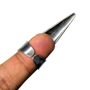 Anillo de Seccionamiento Rápido para Cabello (Anillos de Colores) de Acero Inoxidable de Grado Quirúrgico, Color Personalizado para Peinados, Accesorios de Salón - Product Image 1