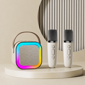 Nieuwe Hot K12 Draagbare Home <span class=keywords><strong>Speaker</strong></span>, Schattige Mini Draadloze Audio met Microfoon, Karaoke Familie Zangmachine - Product Image 1