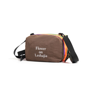 Bolso Bandolera Impermeable Multicapa con Bloques de Color y Costuras, Novedad Primavera-Verano 2026 - Product Image 3