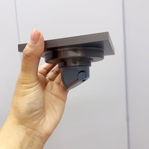 Siphon de sol en cuivre noir mat à clapet, à gravité, design industriel, pour machine à laver - Product Image 1