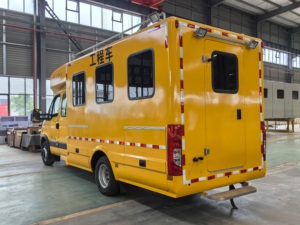 Vehículo de Emergencia Multipropósito Personalizado 1VECO, Camión de Emergencia para la Prevención de Incendios Forestales y Ayuda en Desastres - Product Image 5