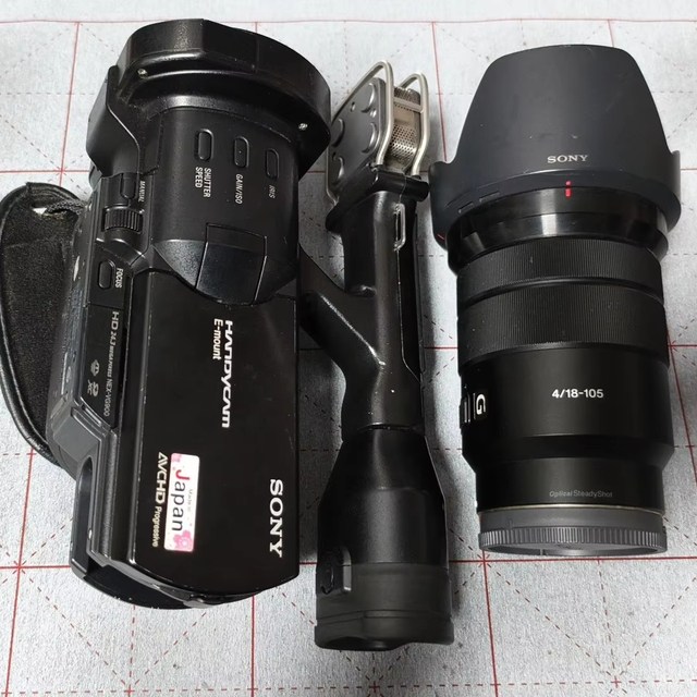 Professional Digital Video Camera NEX-VG900E 24.3MP 1080P Full HD 4K 3.0" Screen MicroSD CMOS ABS Material Customized Optical