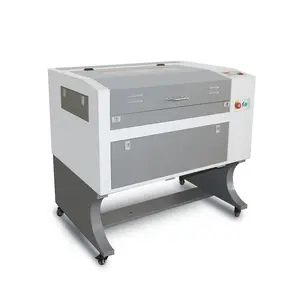 FOCUS melhor cortador a laser CO2 4060 máquina de gravação a laser com rolo rotativo para materiais plásticos