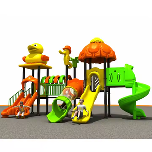 Parque infantil al aire libre hecho a medida con toboganes de plástico, columpios, caballos mecedora y otras instalaciones infantiles a la venta - Product Image 4