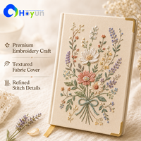 Carnet relié rigide personnalisé avec logo brodé, impression couleur, broderie florale pour journal étudiant