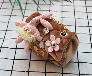 กระเป๋าสะพายข้างผ้ากำมะหยี่ขนาดเล็ก,อุปกรณ์ตกแต่งลายดอกไม้กระต่ายน้อยกระเป๋าสายโซ่สะพายไหล่ขนาดเล็กสำหรับเด็กผู้หญิง - Product Image 5