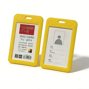 Porte-cartes d'identité en plastique rigide étanche à double face, étui de protection vertical suspendu – Prix de gros - Product Image 4