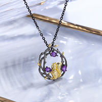 C7874 Abiding Forest Spirit, Conjunto de Joyas de Plata 925 Bañada en Oro con Amatista y Diseño de Ardilla, con Motivo de Núcleo Forestal Natural