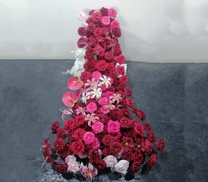 Cascata di Fiori Sospesi all'Ingrosso, Decorazioni Floreali per Matrimoni, Foglie a Cascata, Runner Floreale, Sfondo per Matrimoni - Product Image 5