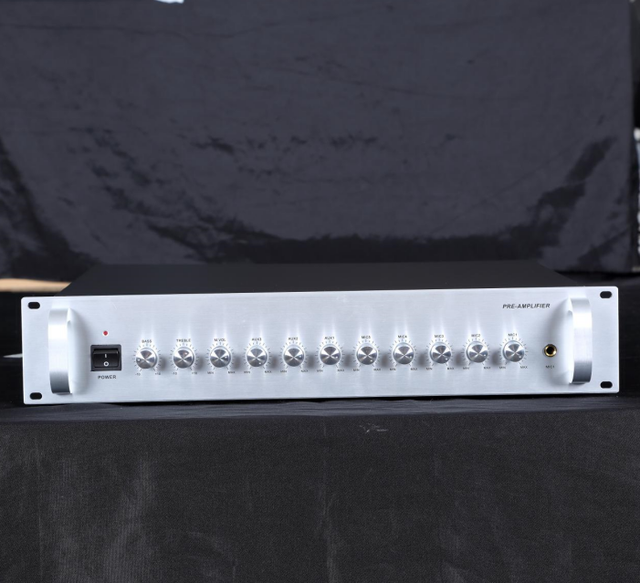 OEM Factory Pre Audiio Amplifier 10 Input 2 Output Microphone Preamplifier